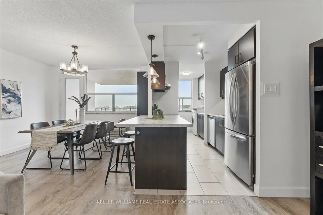 966, Inverhouse, Clarkson, Mississauga
