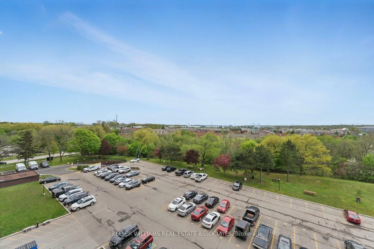 966, Inverhouse, Clarkson, Mississauga