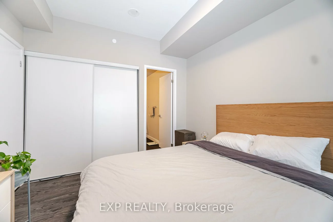 4055, Parkside Village, City Centre, Mississauga