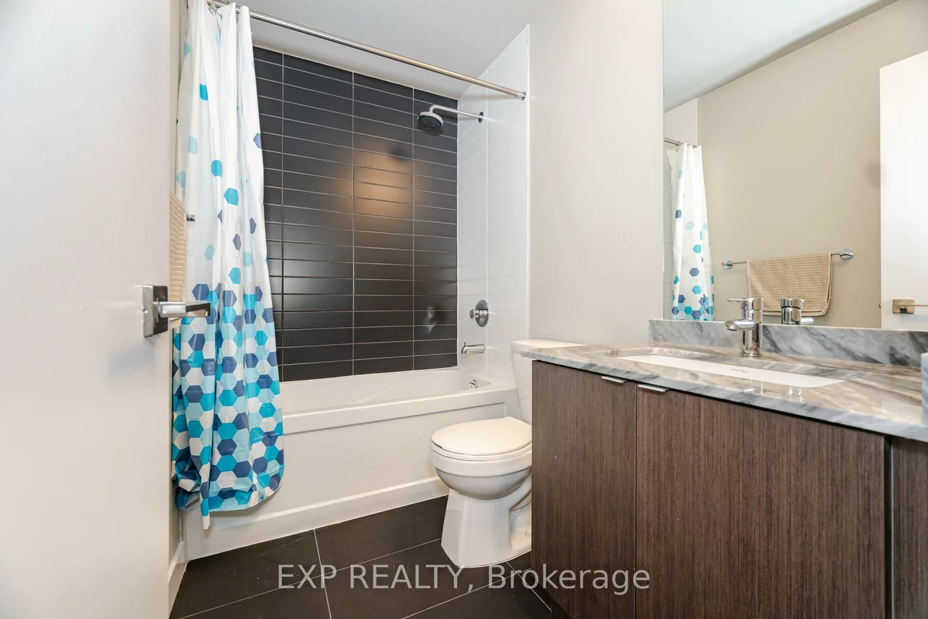 4055, Parkside Village, City Centre, Mississauga