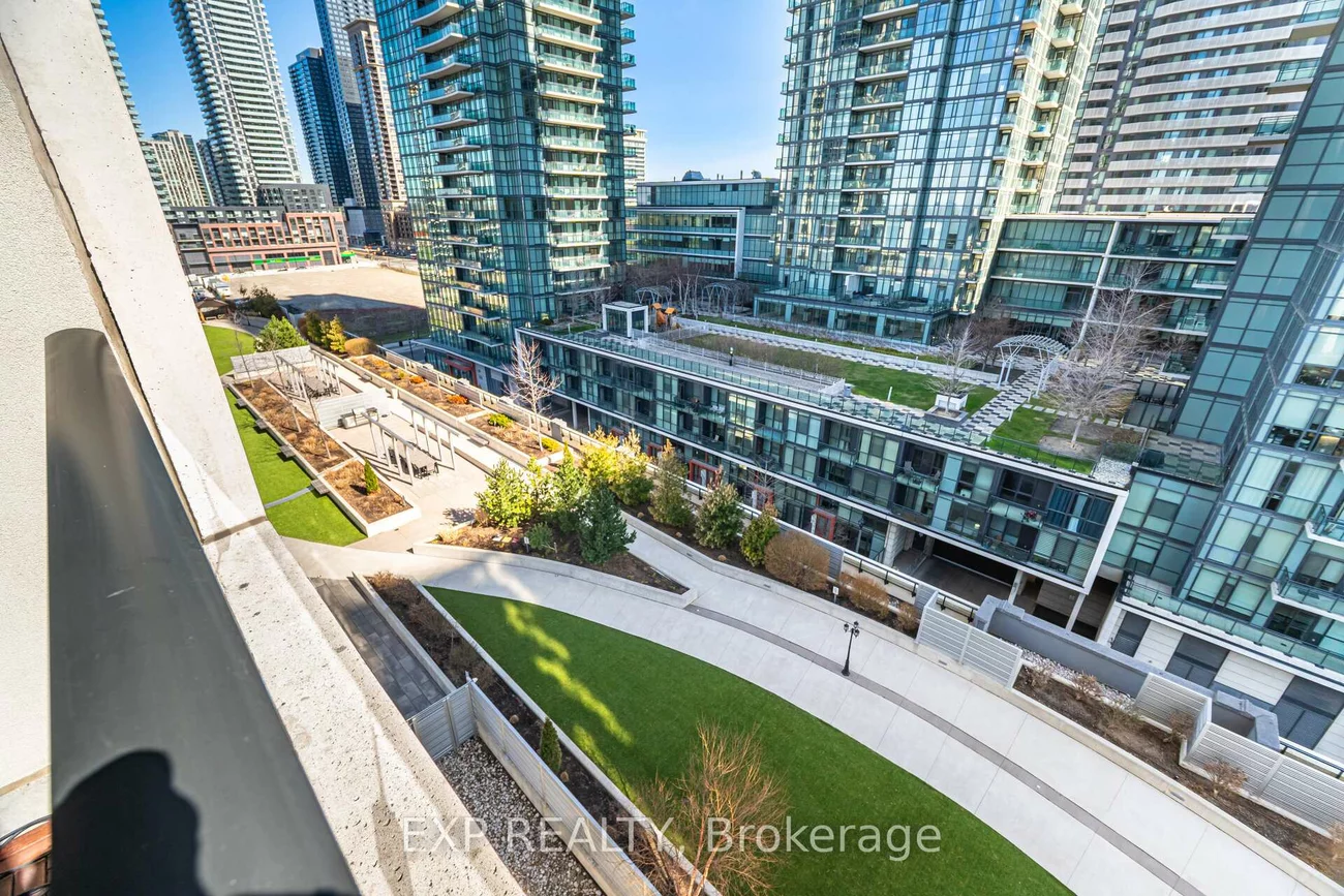 4055, Parkside Village, City Centre, Mississauga