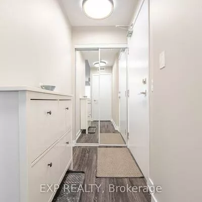 4055, Parkside Village, City Centre, Mississauga