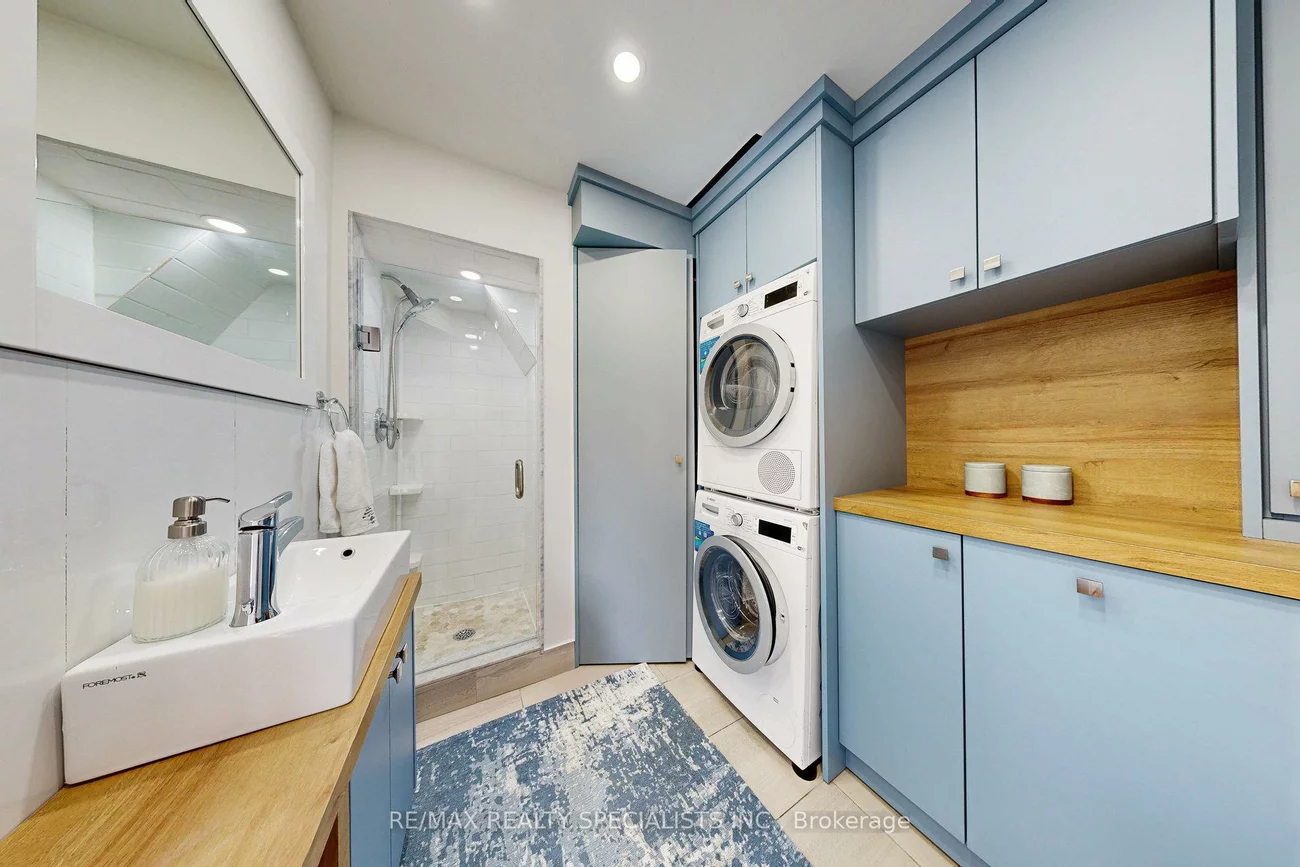 2035, Asta, Cooksville, Mississauga