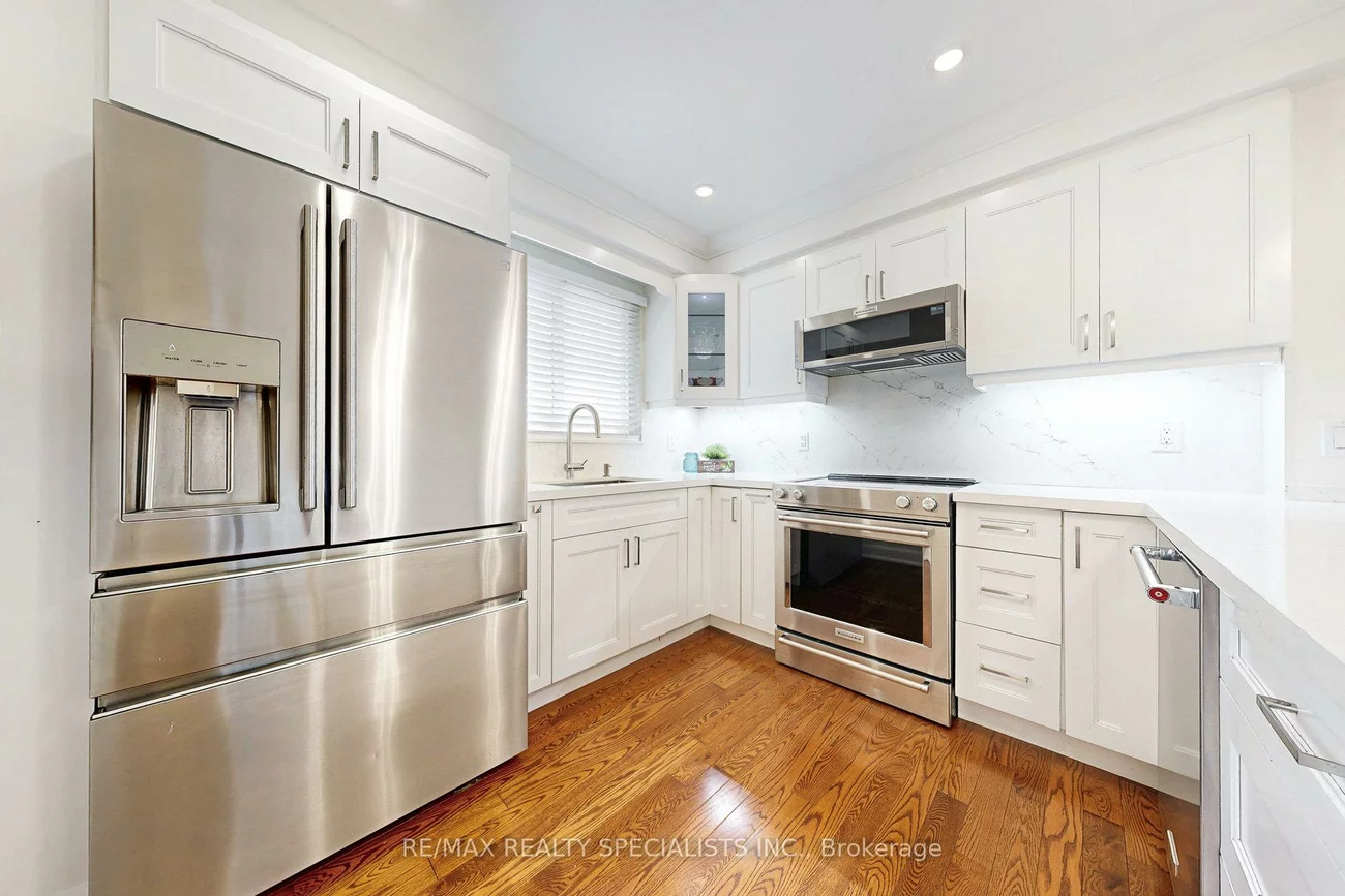 2035, Asta, Cooksville, Mississauga