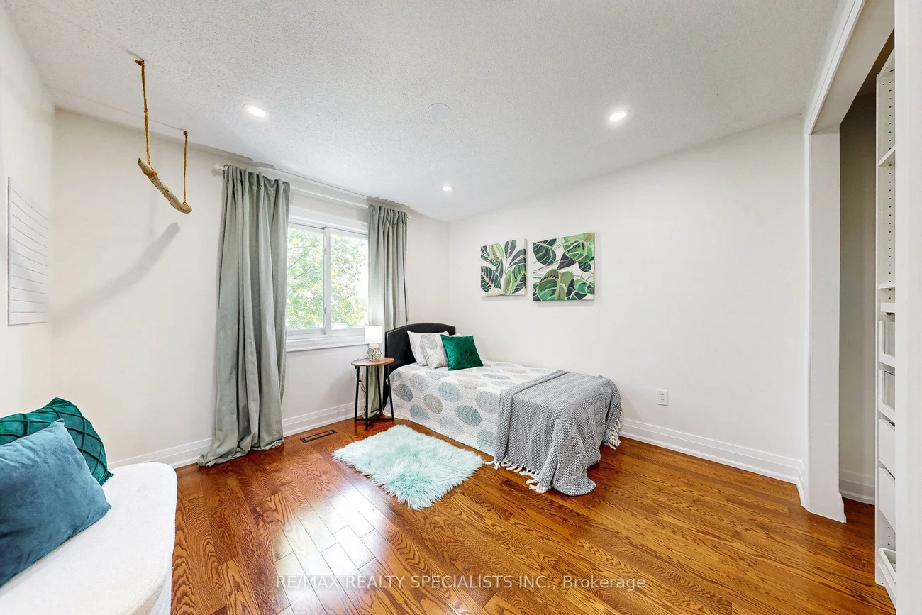 2035, Asta, Cooksville, Mississauga