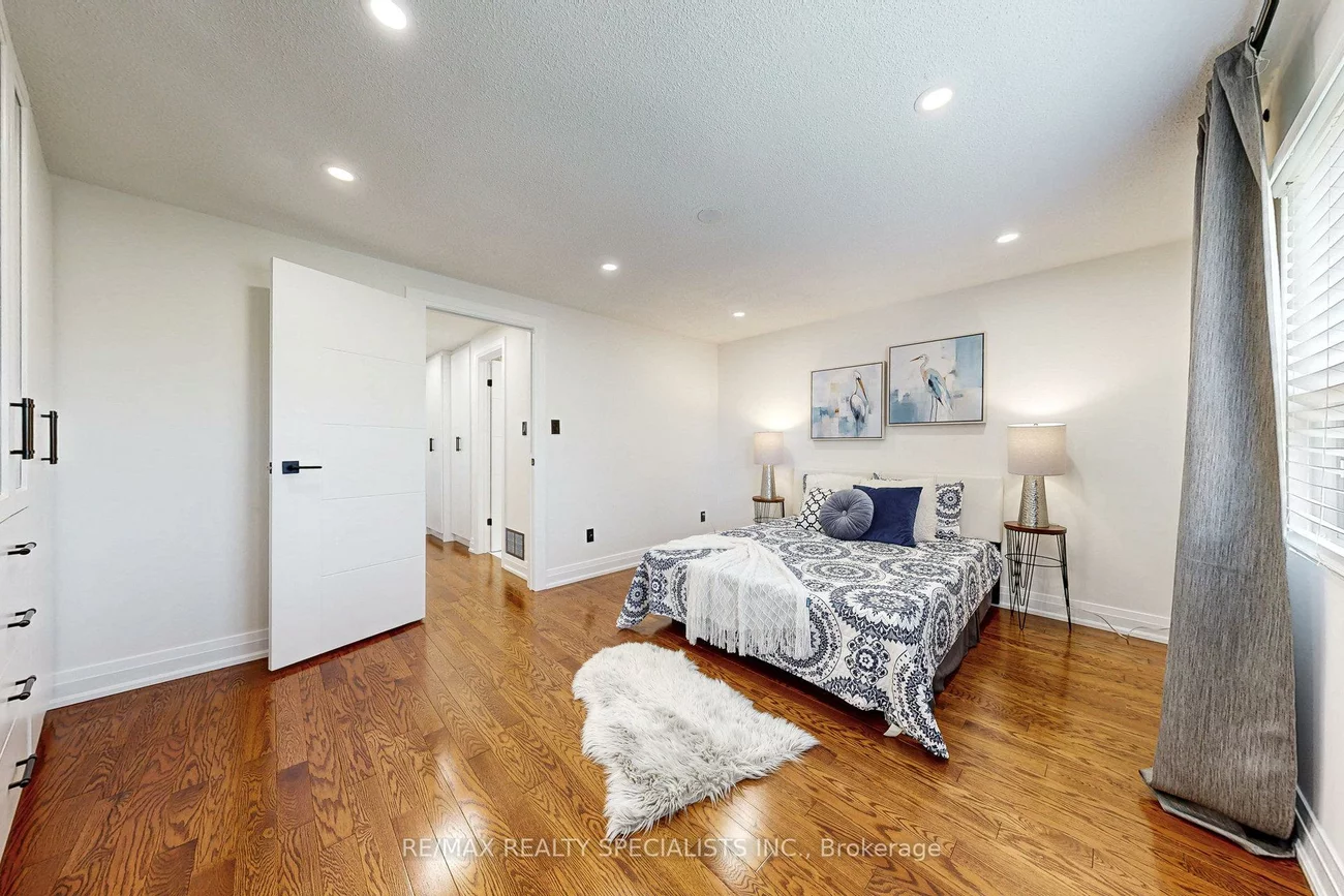 2035, Asta, Cooksville, Mississauga