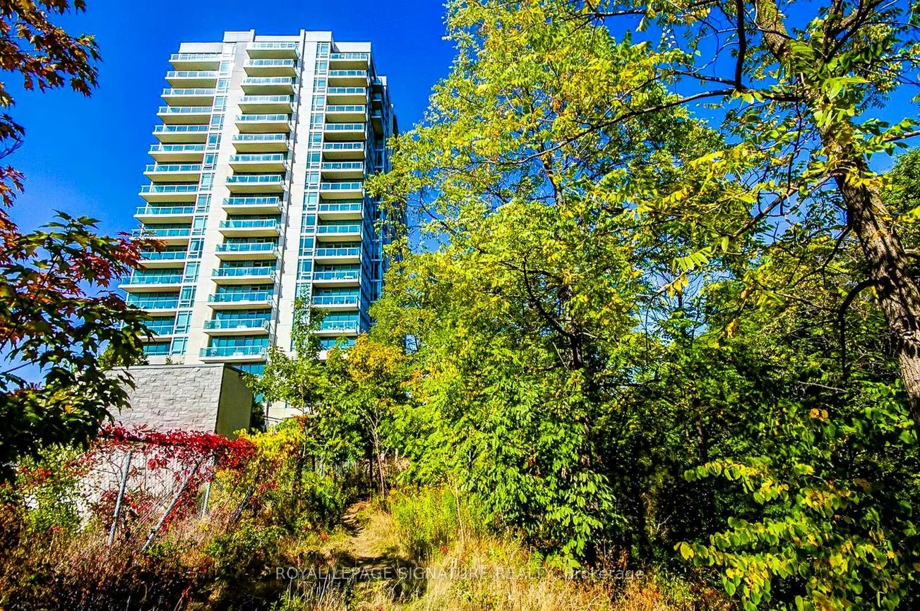 1055, Southdown, Clarkson, Mississauga