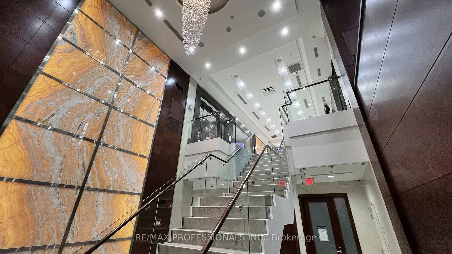 310, Burnhamthorpe, City Centre, Mississauga