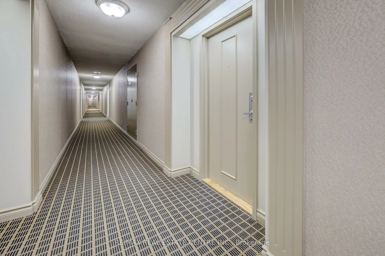 135, Hillcrest, Cooksville, Mississauga