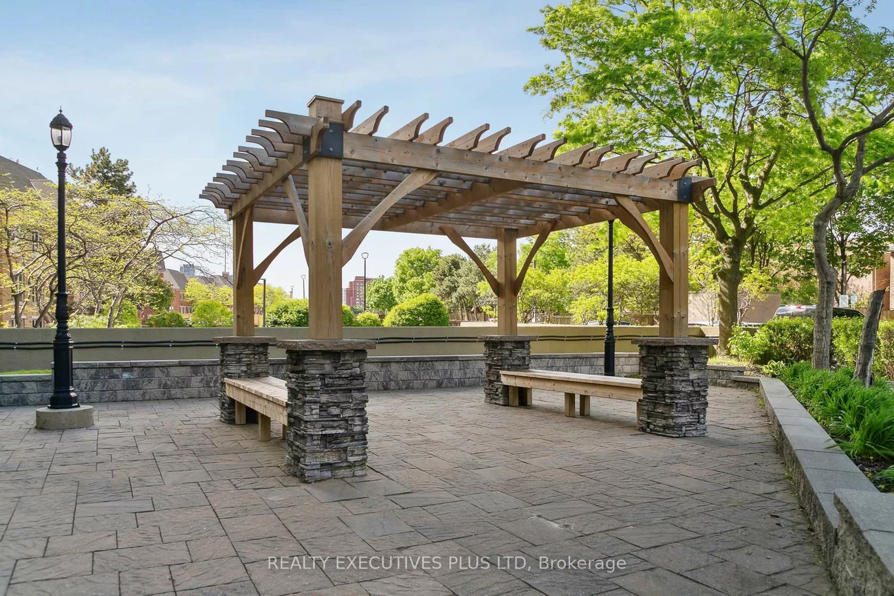 4235, Sherwoodtowne, City Centre, Mississauga