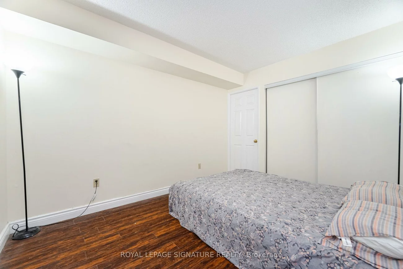 250, Webb, City Centre, Mississauga