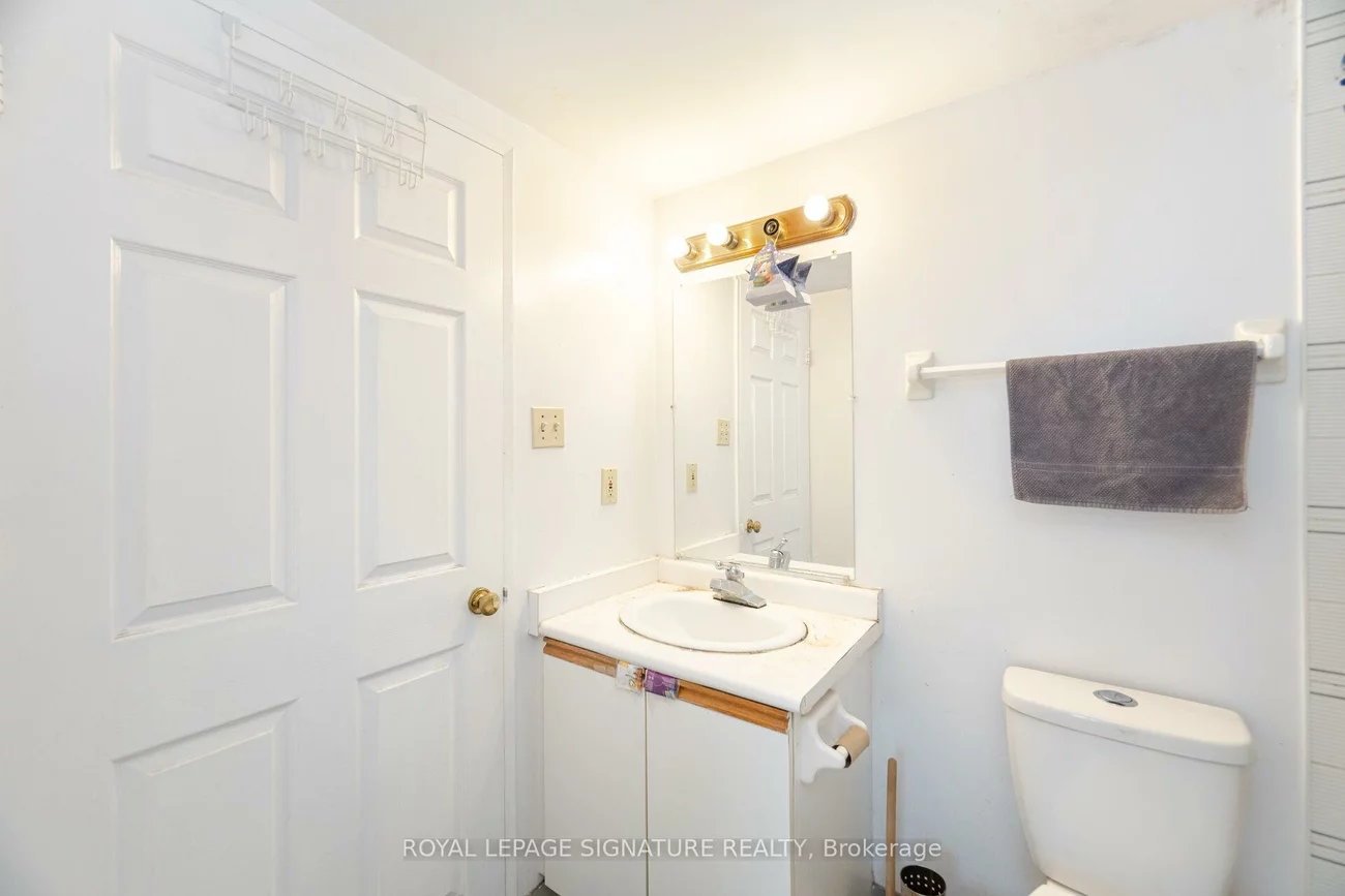 250, Webb, City Centre, Mississauga