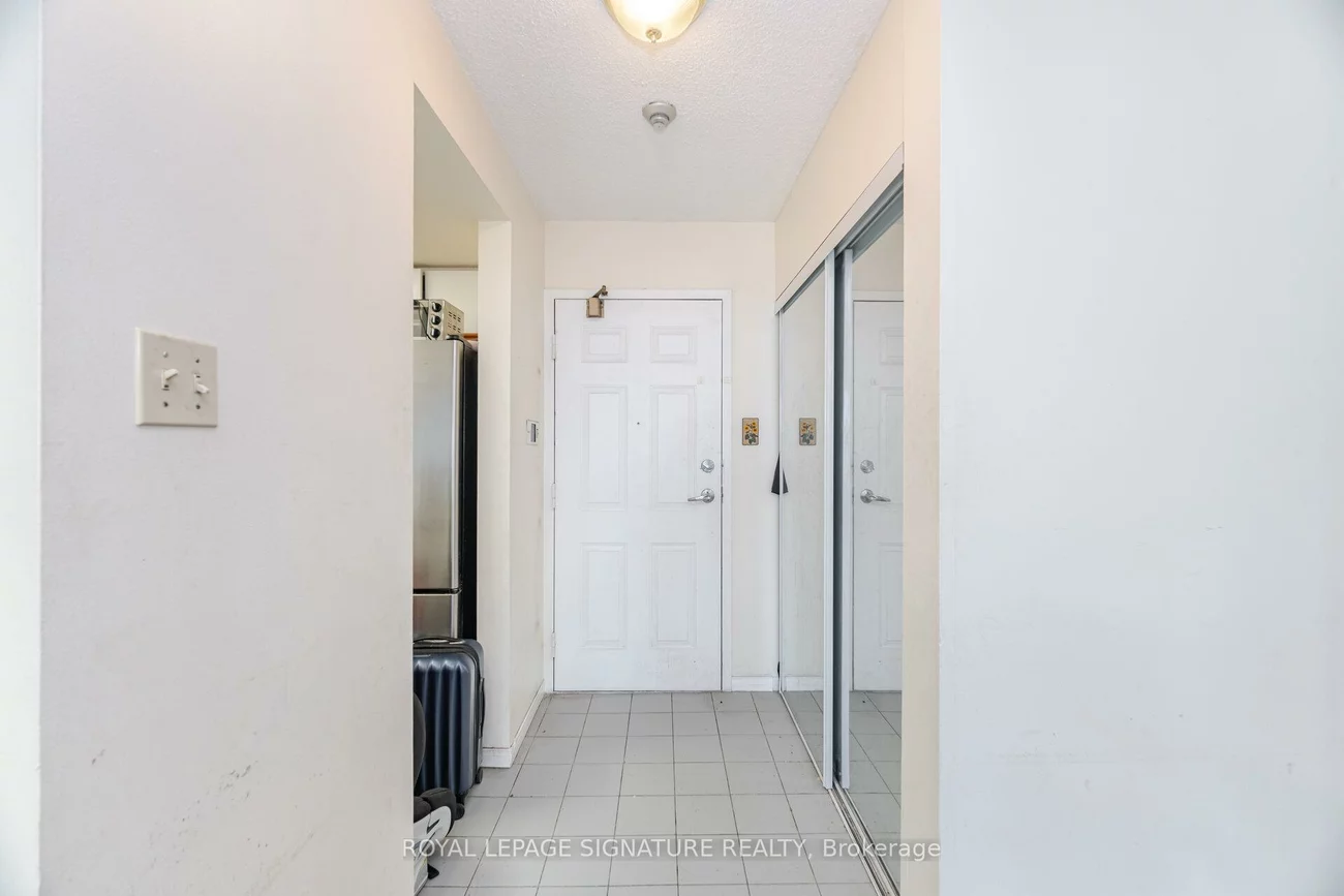 250, Webb, City Centre, Mississauga