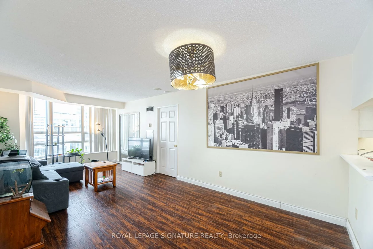 250, Webb, City Centre, Mississauga