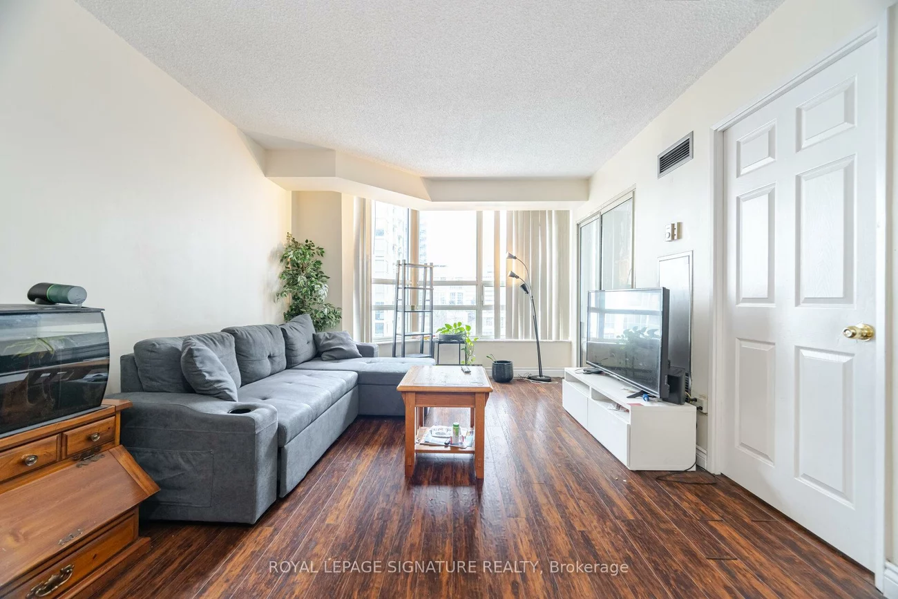 250, Webb, City Centre, Mississauga