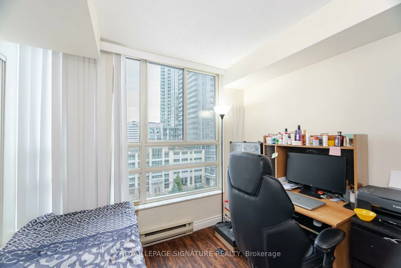 250, Webb, City Centre, Mississauga