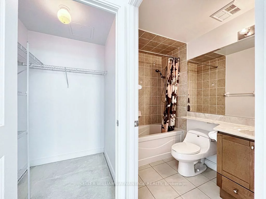 80, Absolute, City Centre, Mississauga