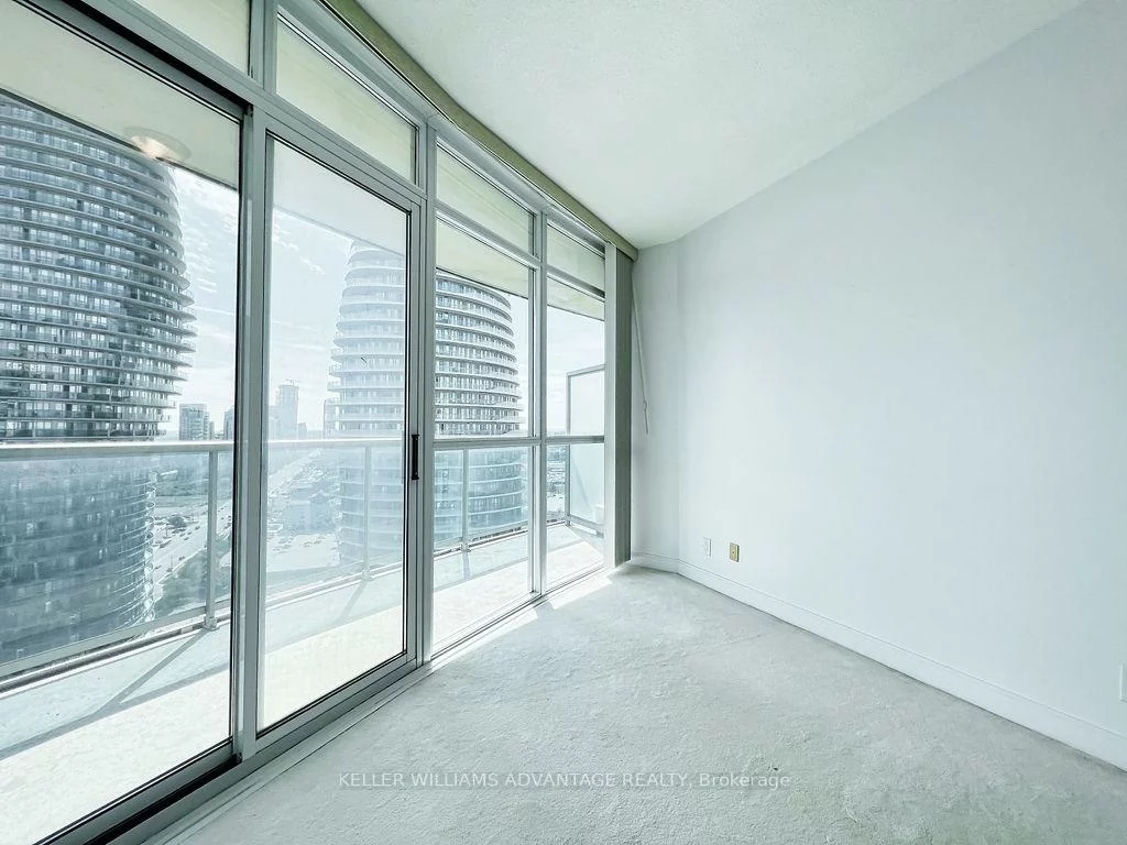 80, Absolute, City Centre, Mississauga