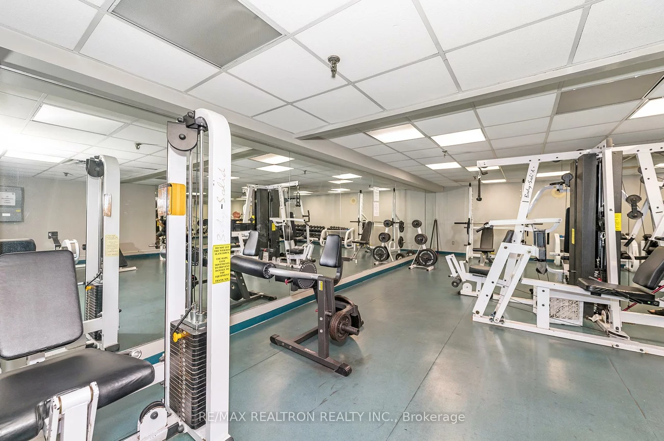 2155, Burnhamthorpe, Erin Mills, Mississauga