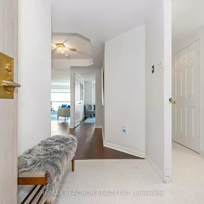 2155, Burnhamthorpe, Erin Mills, Mississauga
