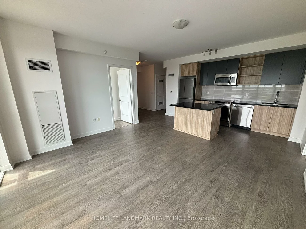 4677, Glen Erin, Central Erin Mills, Mississauga