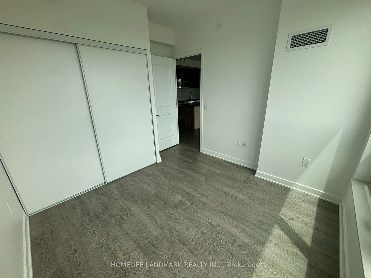 4677, Glen Erin, Central Erin Mills, Mississauga