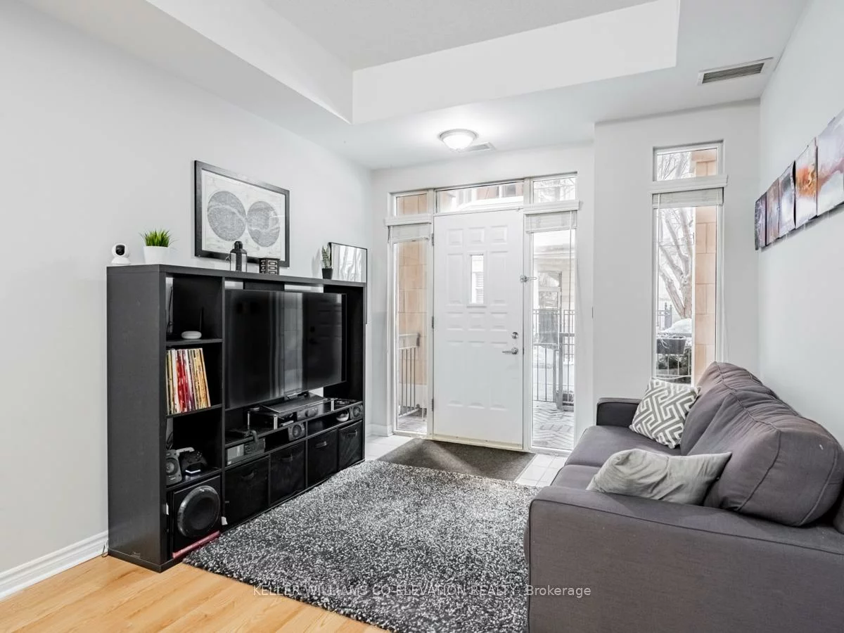 330, Princess Royal, City Centre, Mississauga