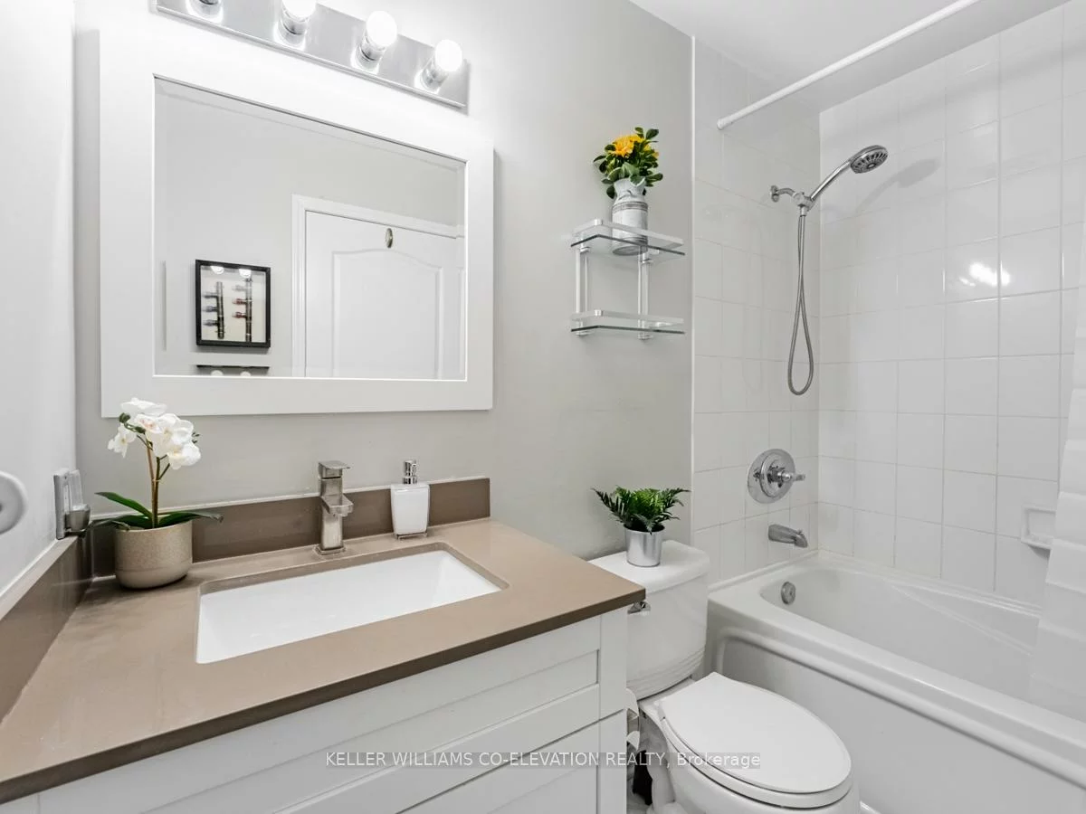330, Princess Royal, City Centre, Mississauga