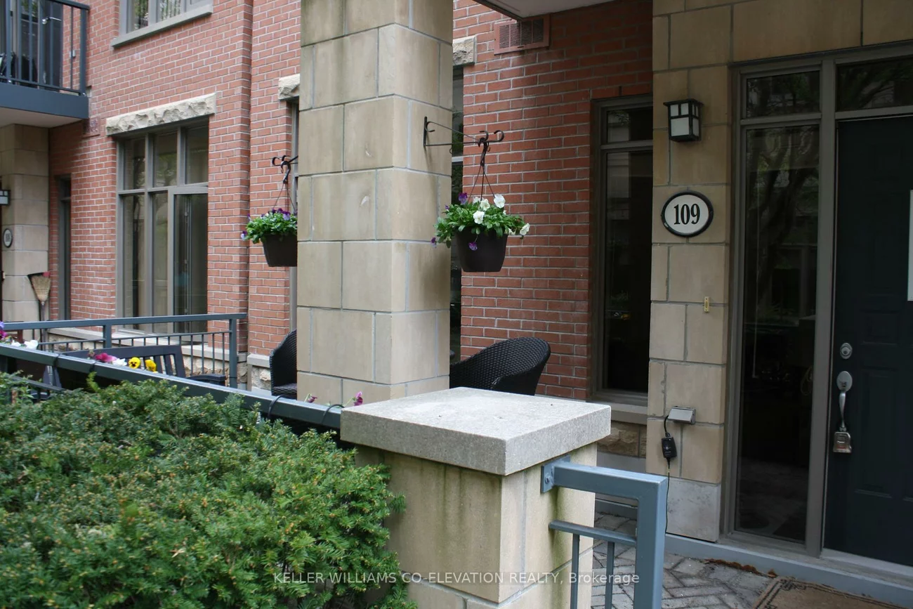 330, Princess Royal, City Centre, Mississauga
