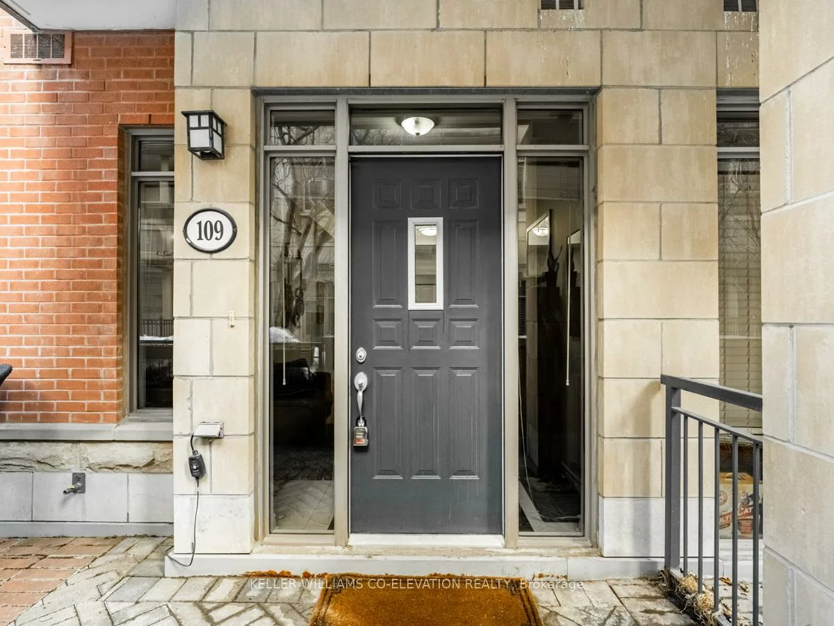 330, Princess Royal, City Centre, Mississauga