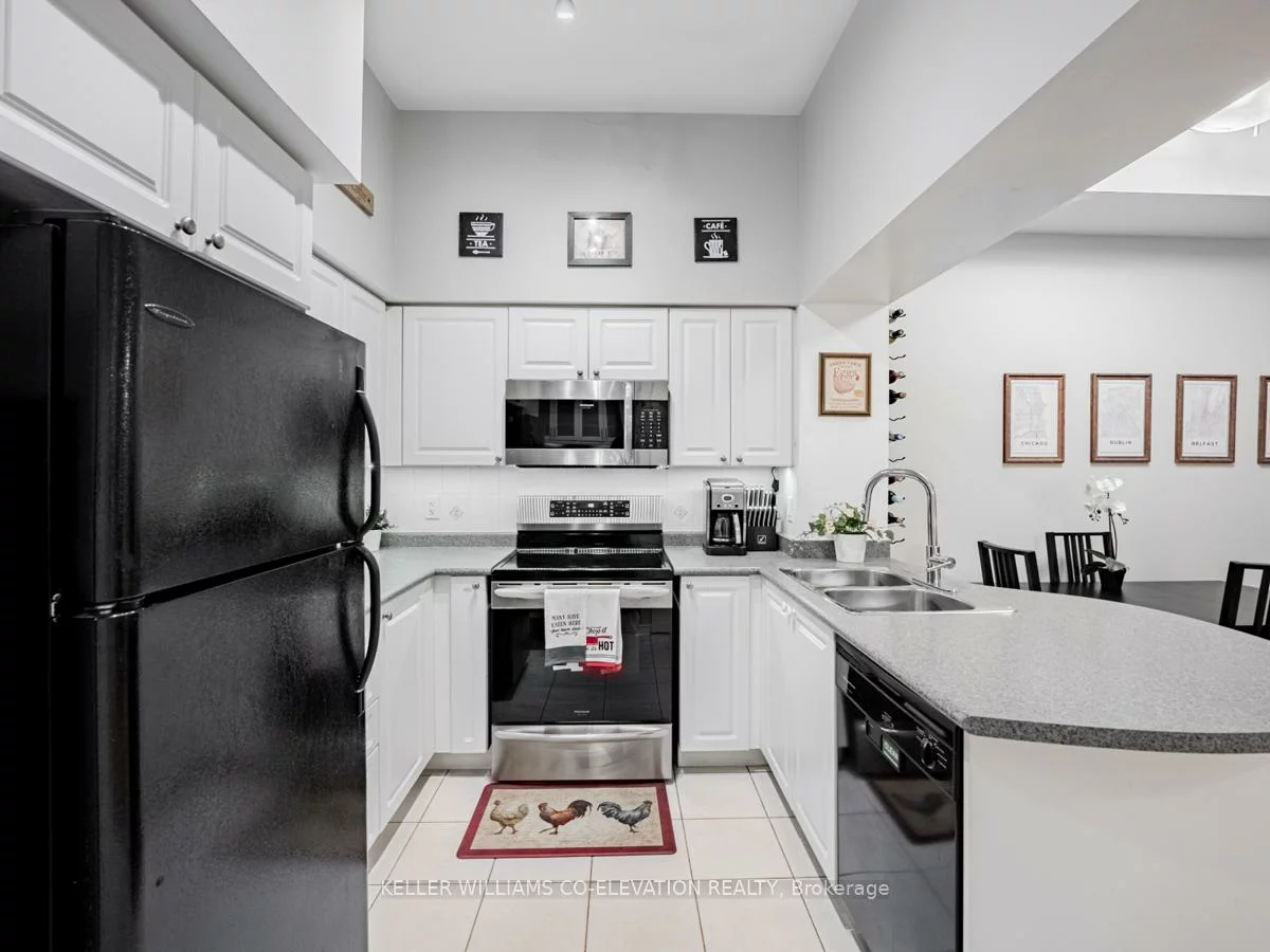 330, Princess Royal, City Centre, Mississauga