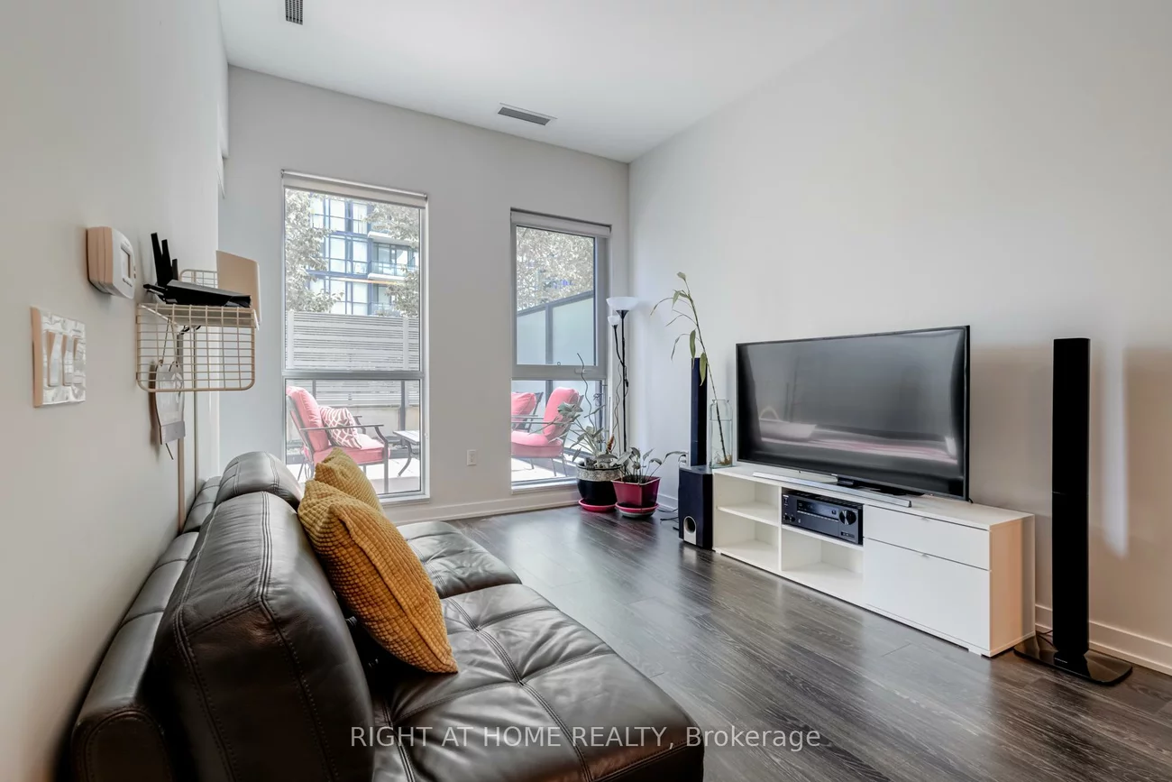 4085, Parkside Village, City Centre, Mississauga