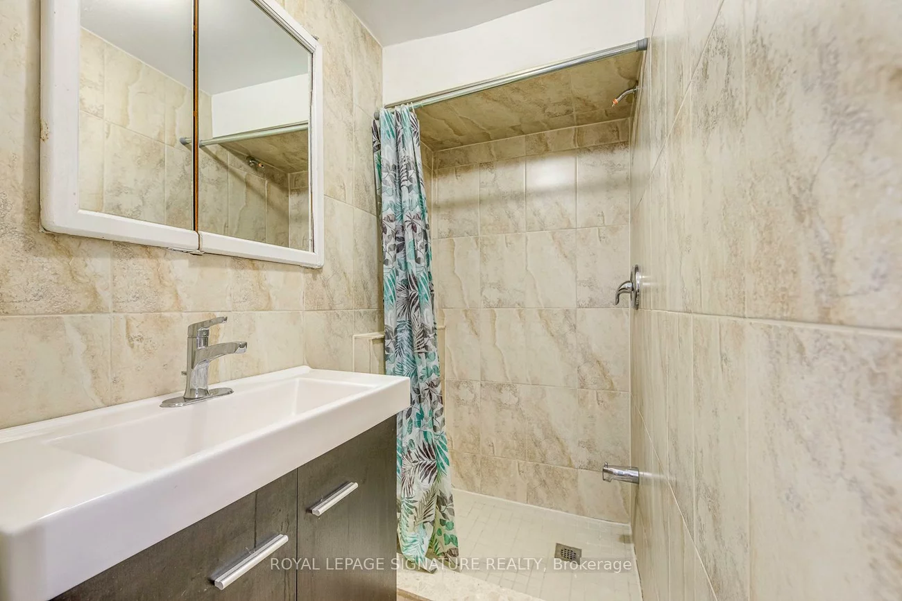 5659, Glen Erin, Central Erin Mills, Mississauga
