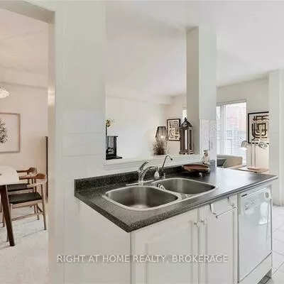 2665, Thomas, Central Erin Mills, Mississauga