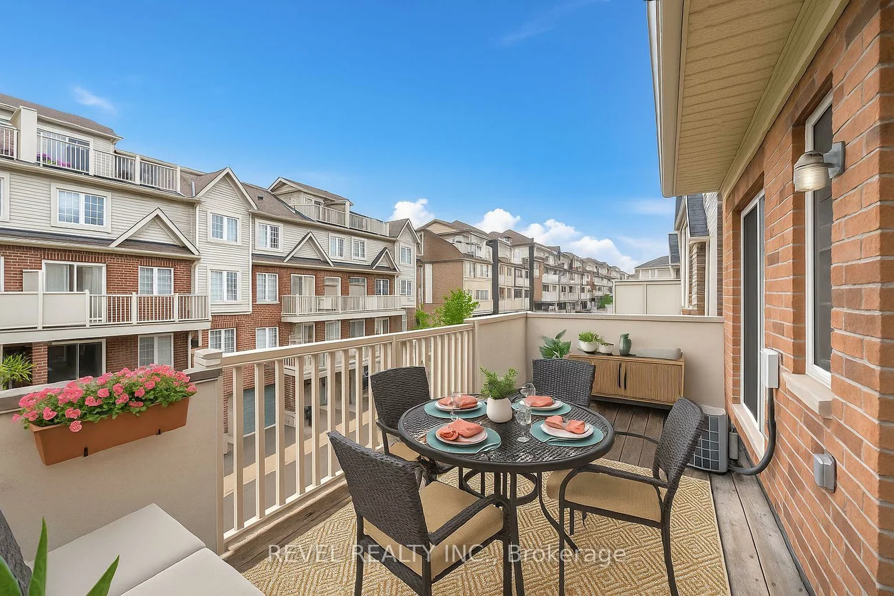 724, Neighbourhood, Cooksville, Mississauga