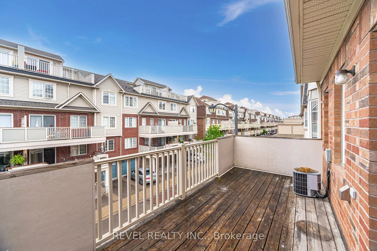 724, Neighbourhood, Cooksville, Mississauga