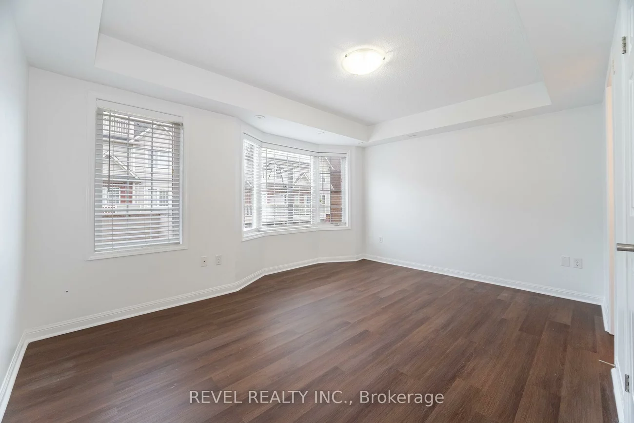 724, Neighbourhood, Cooksville, Mississauga