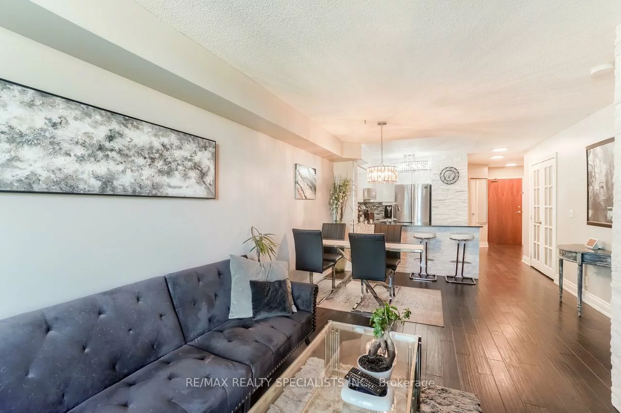 33, Elm, City Centre, Mississauga