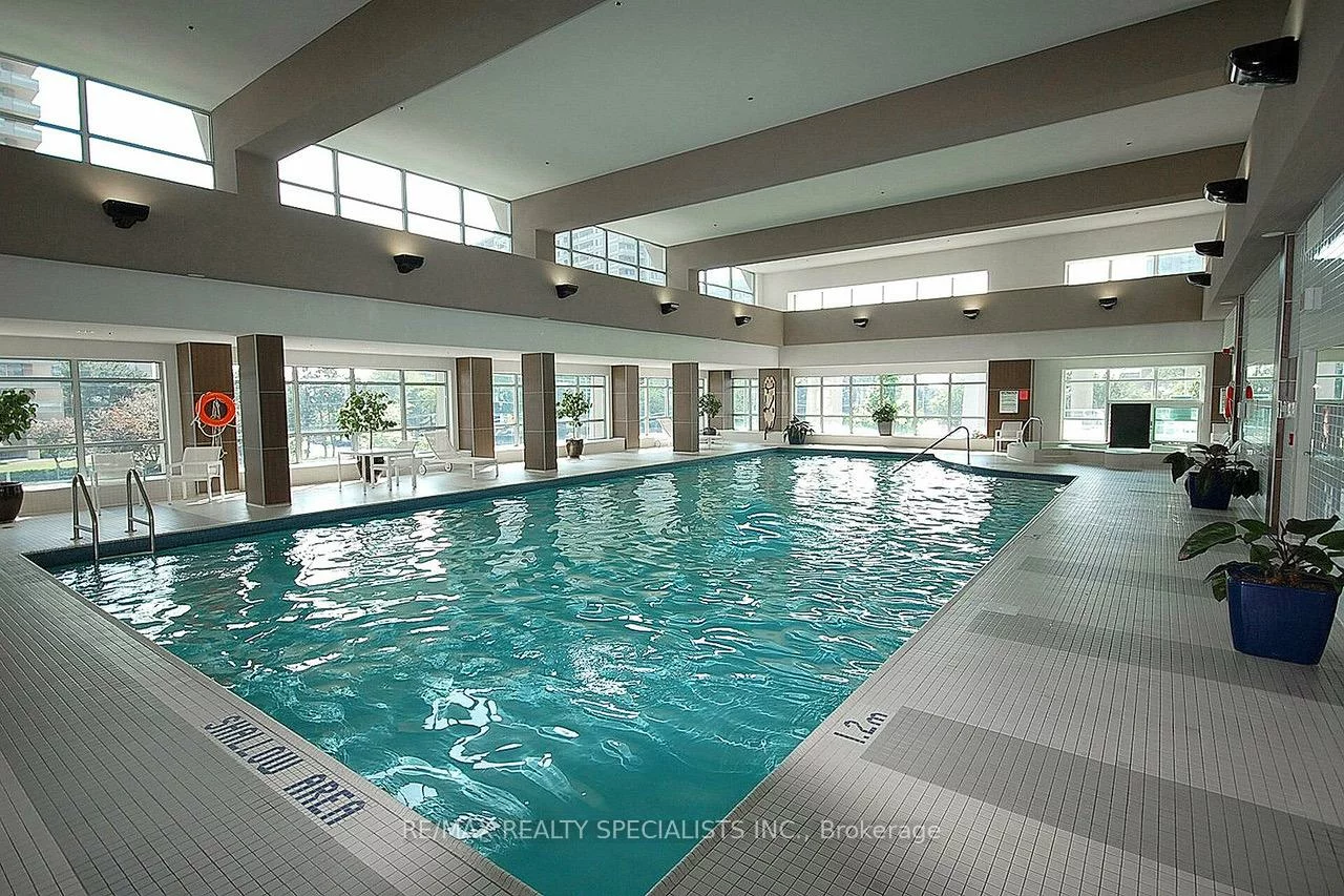 33, Elm, City Centre, Mississauga