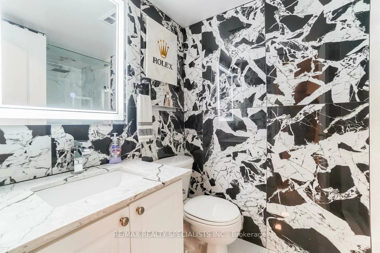33, Elm, City Centre, Mississauga