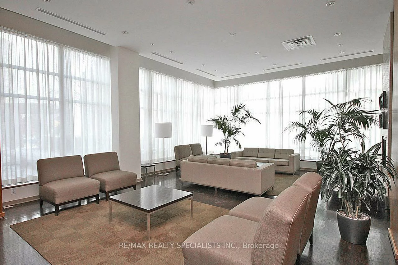 33, Elm, City Centre, Mississauga