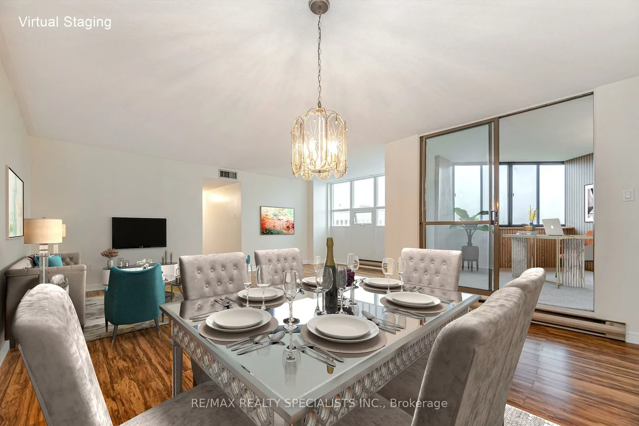 2323, Confederation, Cooksville, Mississauga