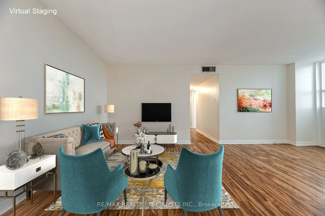 2323, Confederation, Cooksville, Mississauga