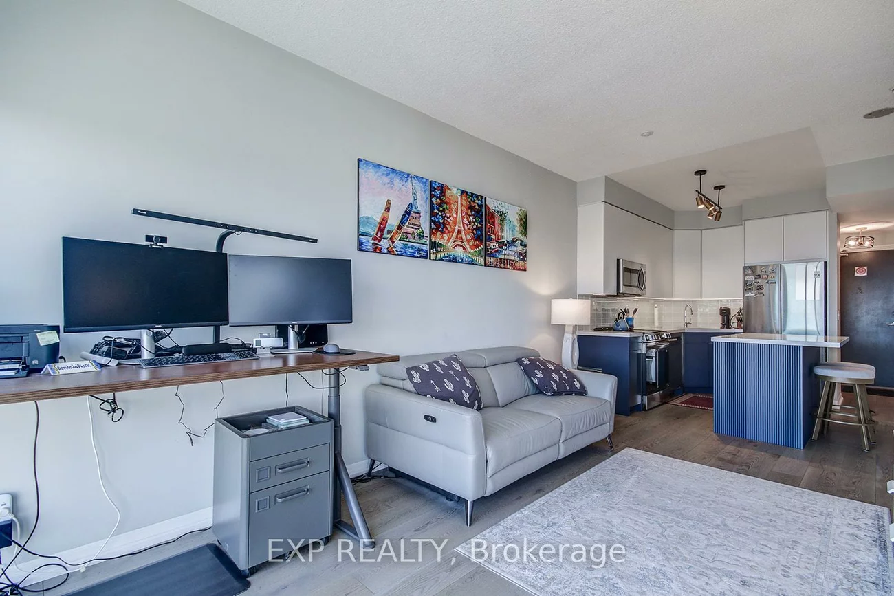 223, Webb, City Centre, Mississauga