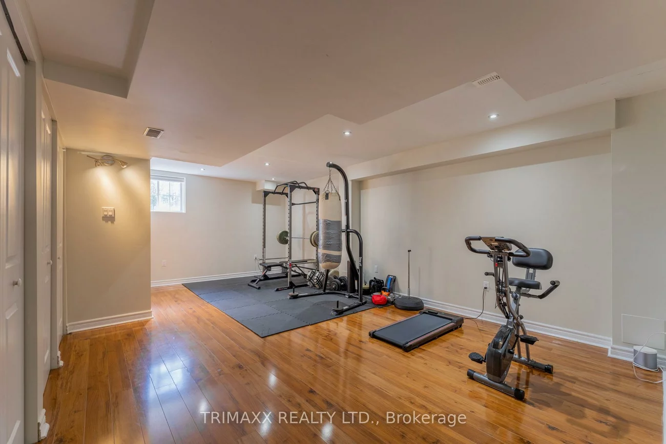 7360, Zinnia, Meadowvale Village, Mississauga