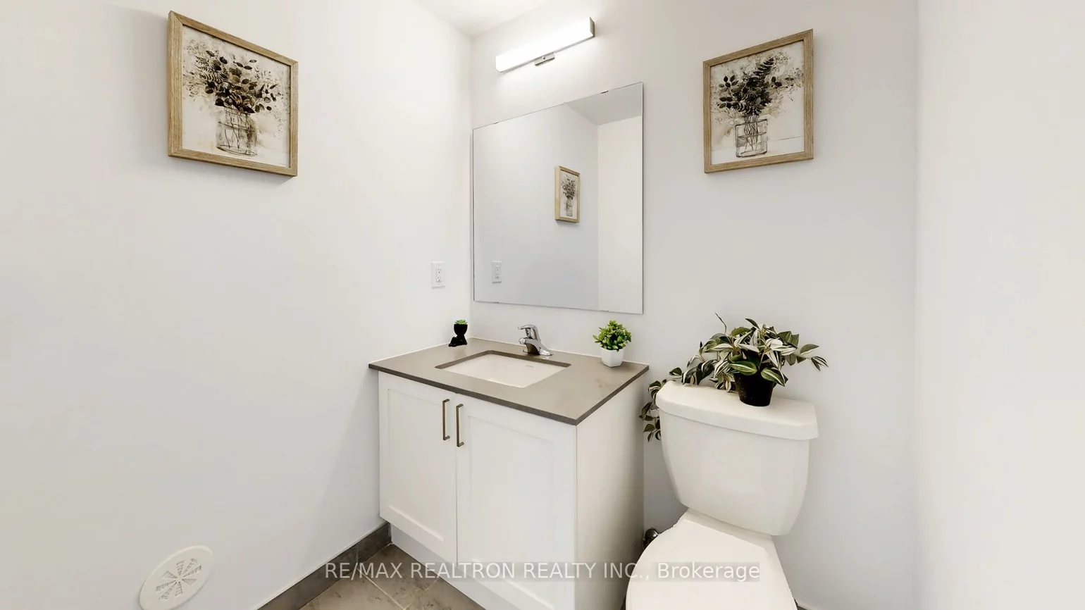 1070, Douglas Mccurdy, Lakeview, Mississauga