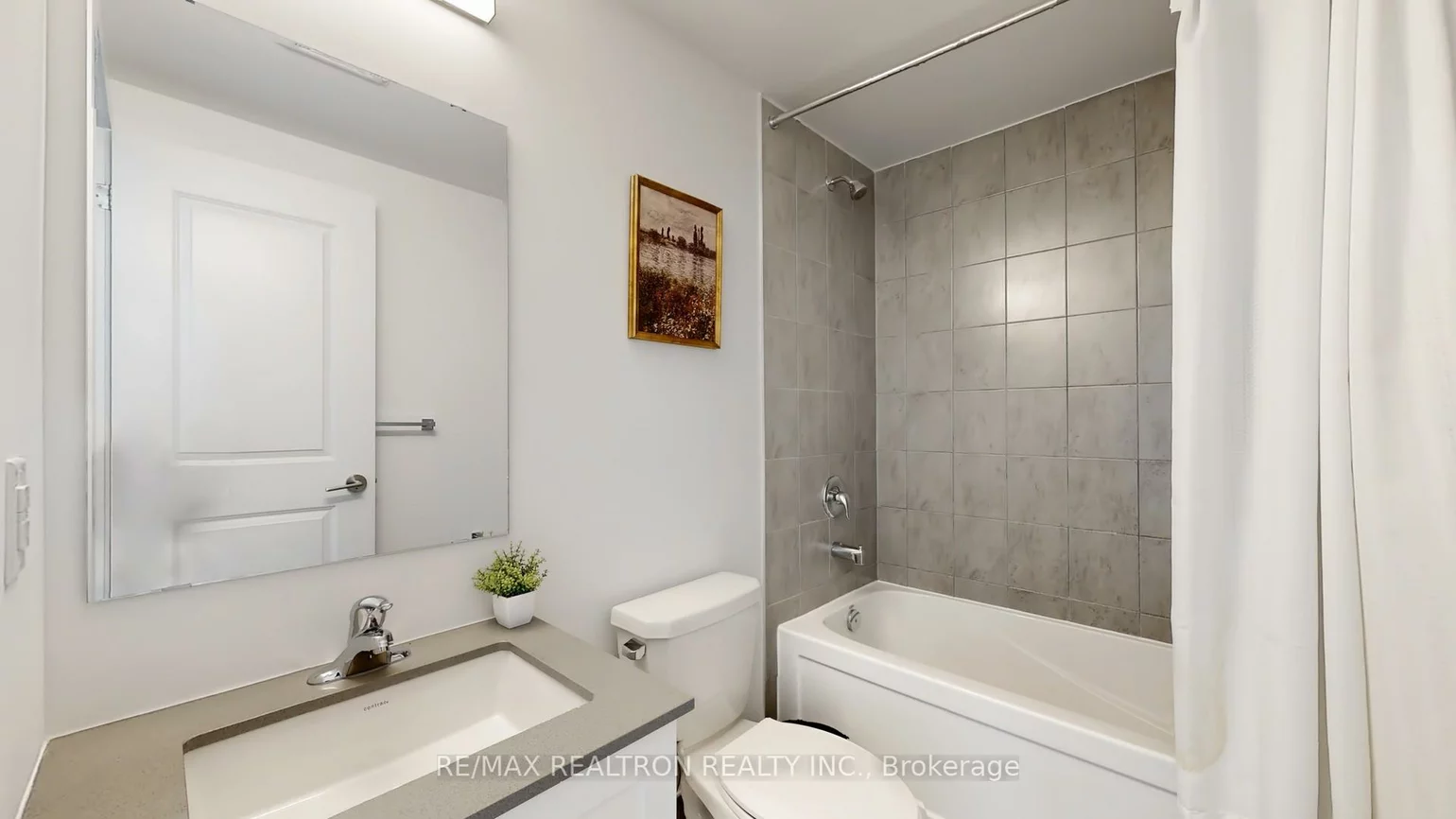 1070, Douglas Mccurdy, Lakeview, Mississauga