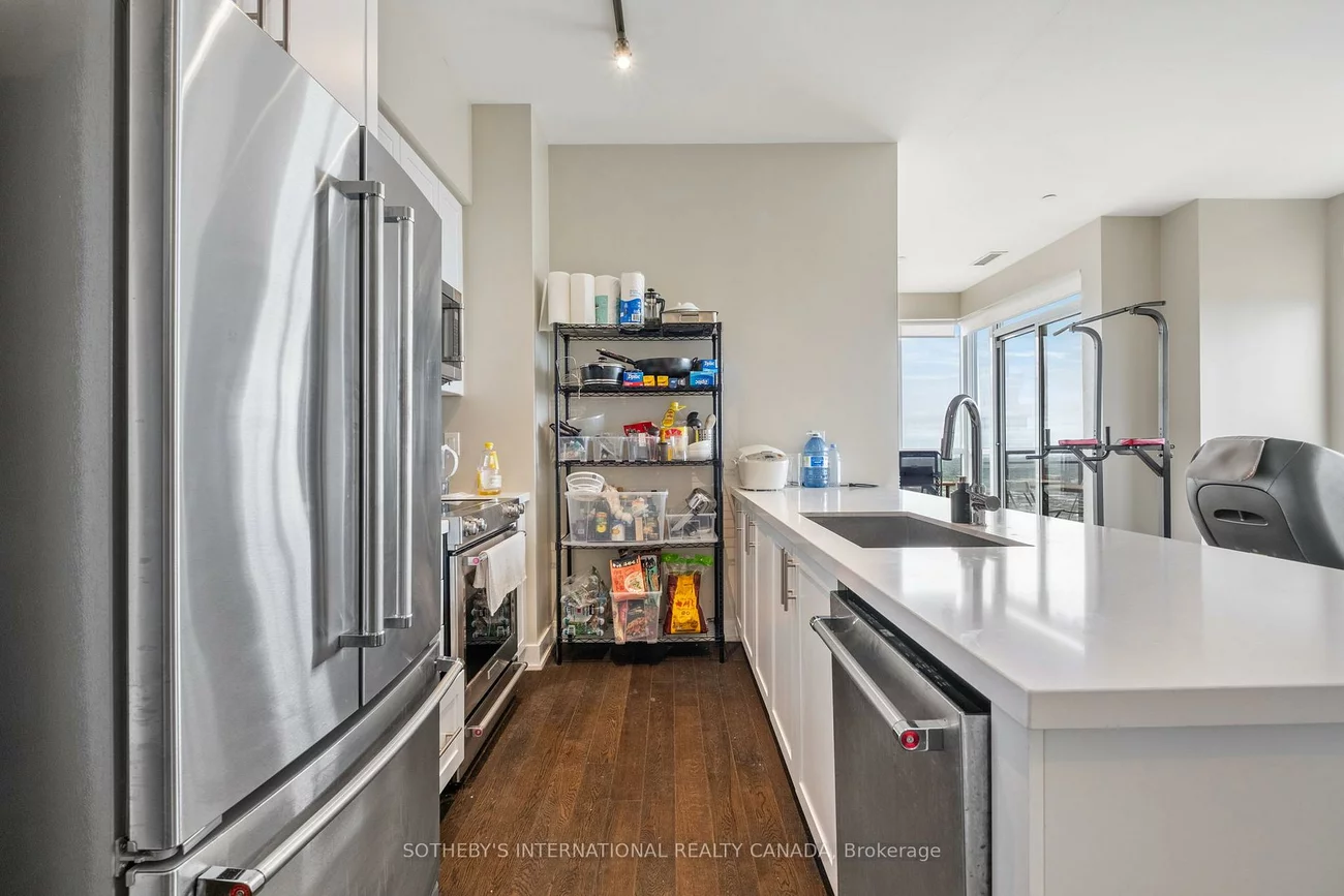 4011, Brickstone, City Centre, Mississauga
