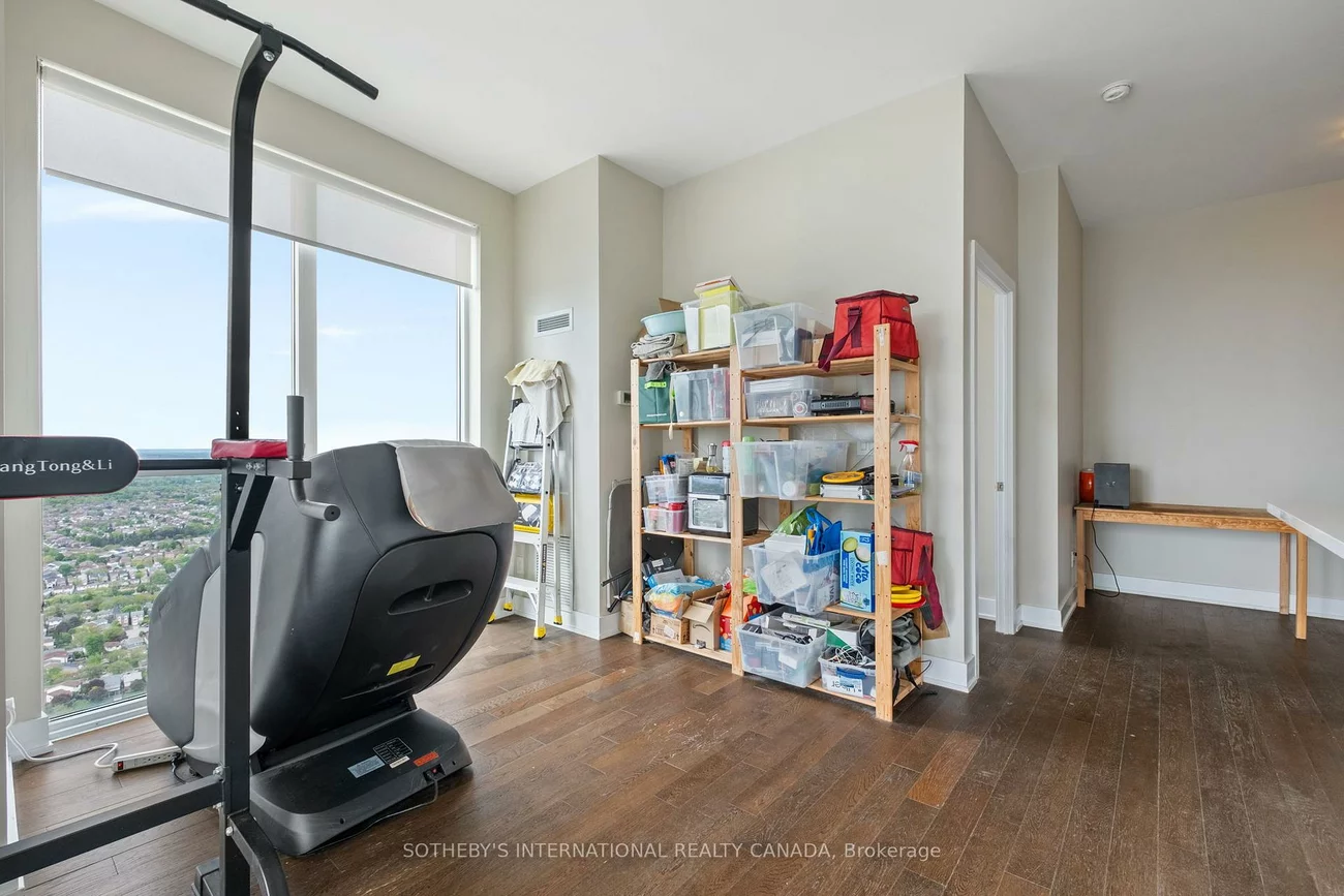 4011, Brickstone, City Centre, Mississauga