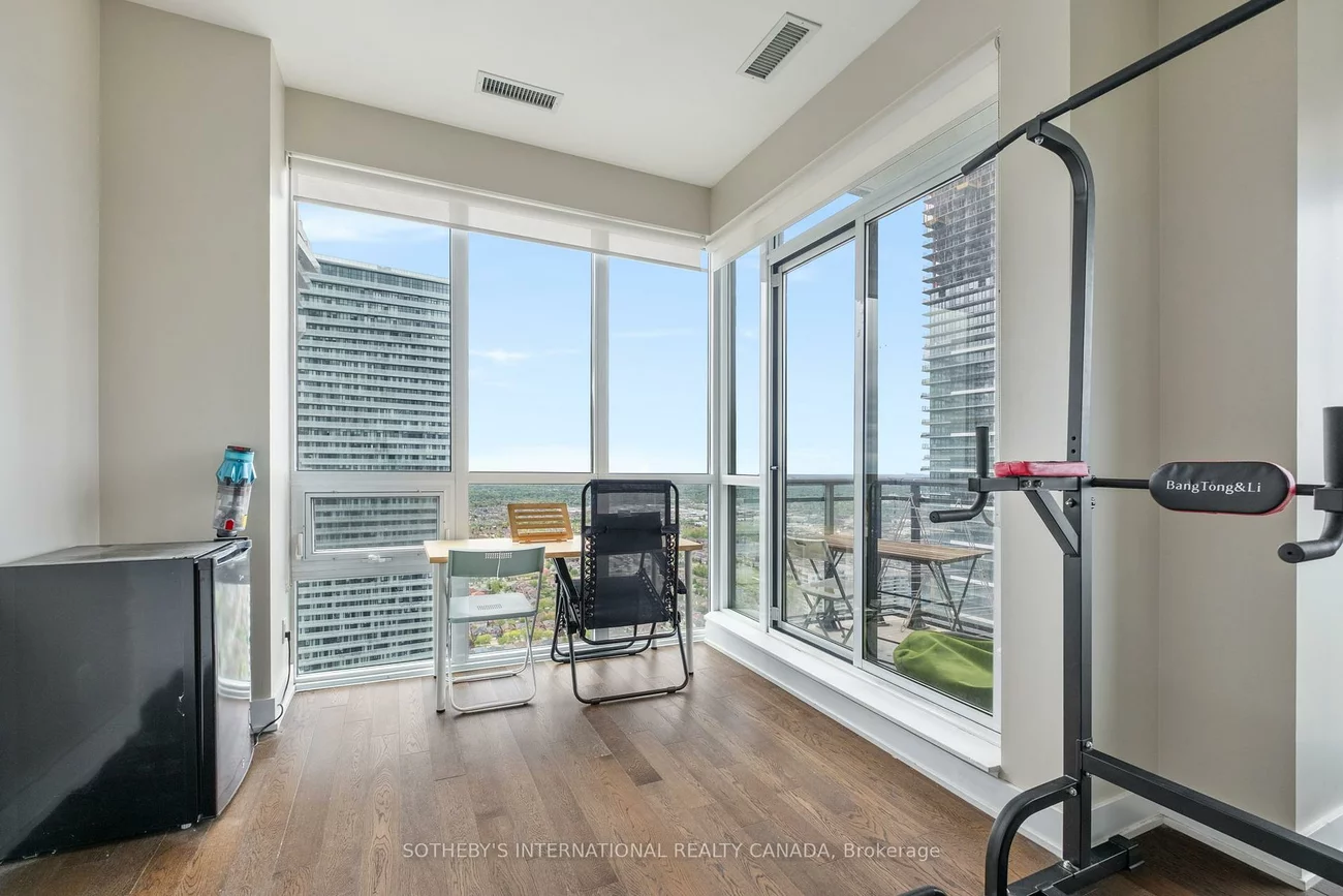 4011, Brickstone, City Centre, Mississauga